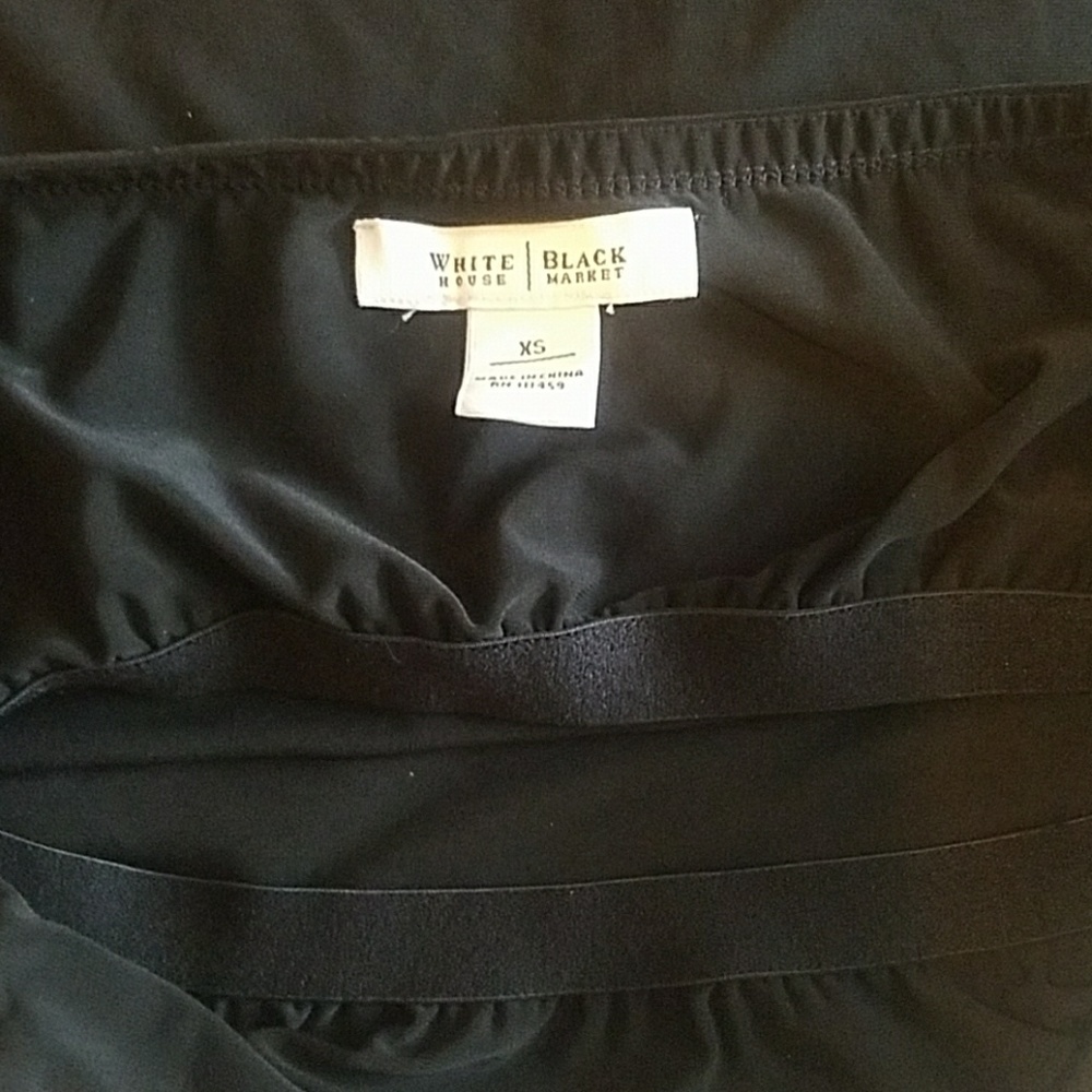 WHBM Halter - Picture 4 of 4